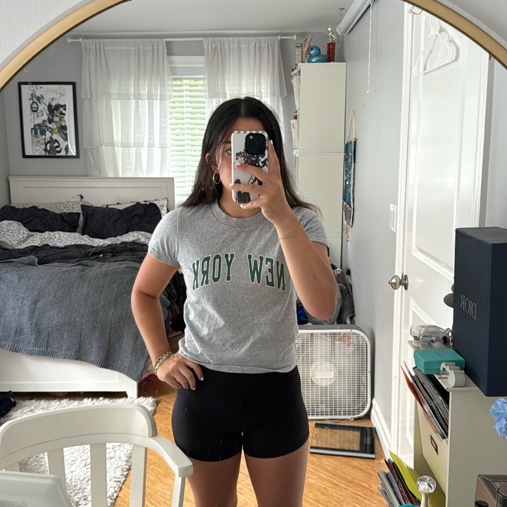 Brandy Melville New York Baby Tee